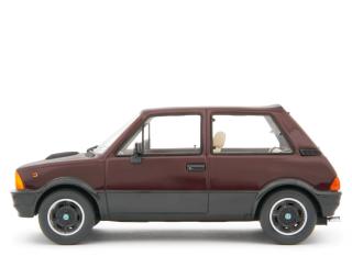 Innocenti De Tomaso Turbo 1983 Rosso amaranto Laudoracing 1:18 Resinemodell (Türen, Motorhaube... nicht zu öffnen!)